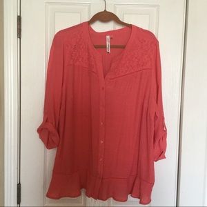 Women’s size 3x NWOT coral blouse